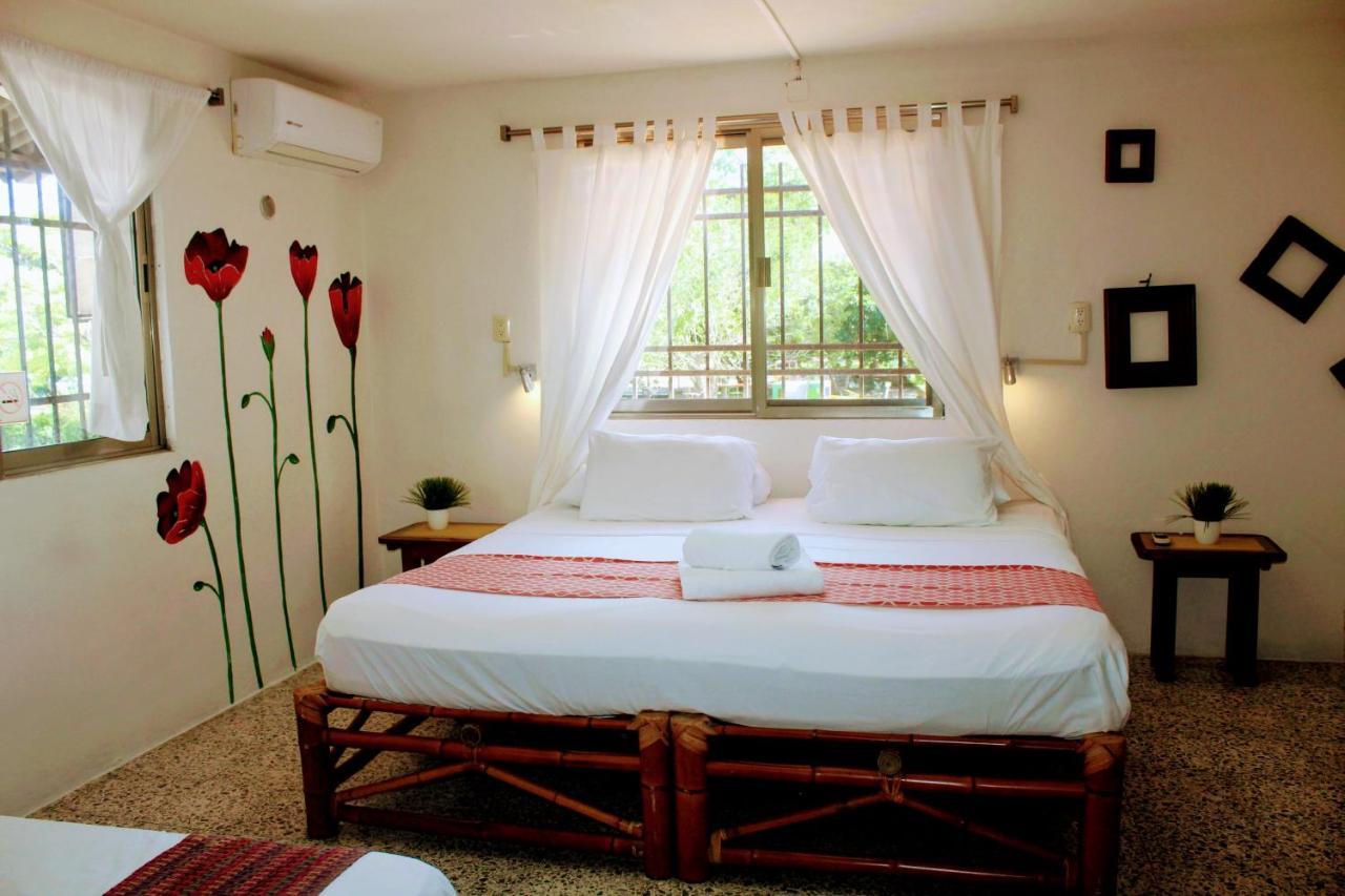 Hostal & Suites Pata De Perro Bacalar Exterior foto